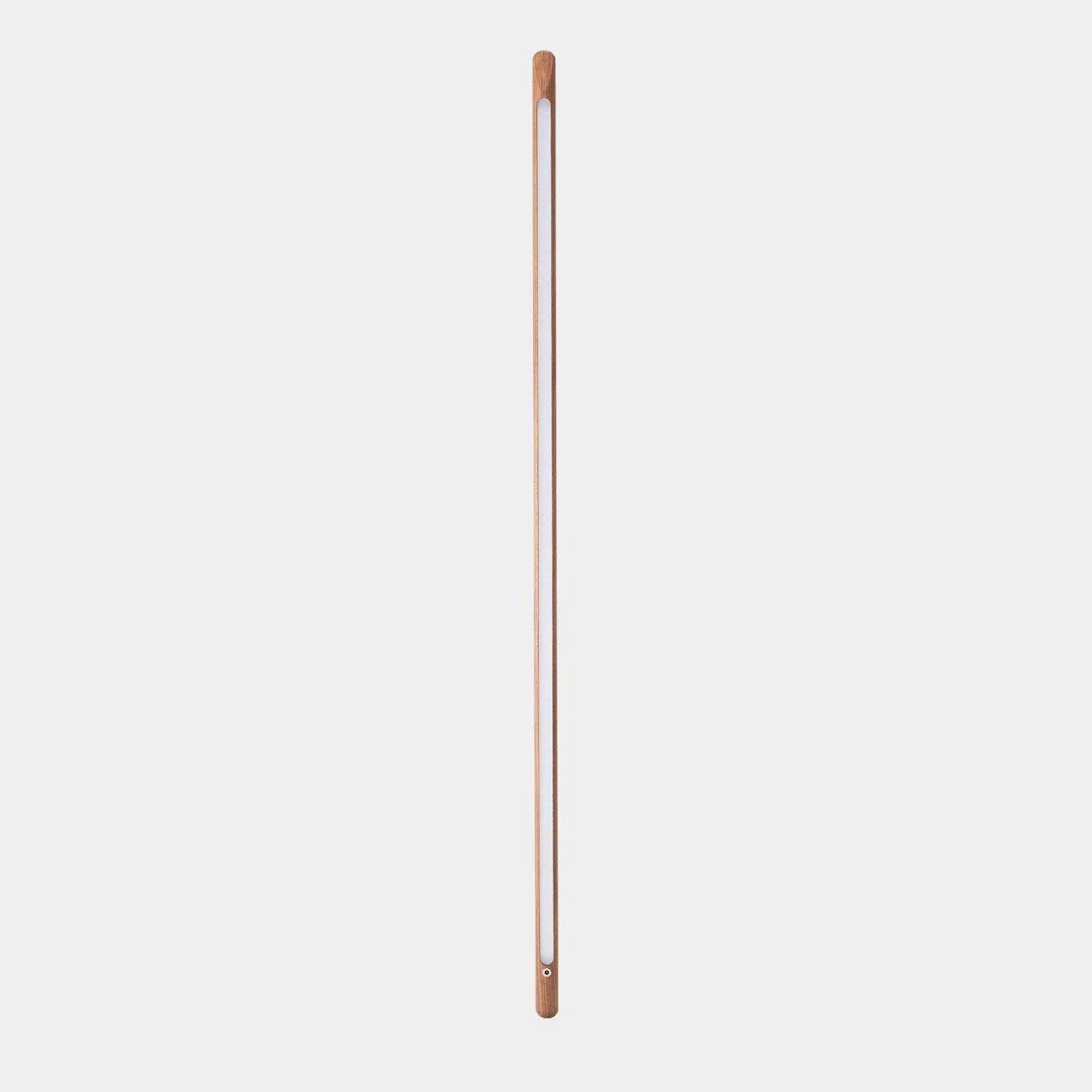 Lean Floor Lamp