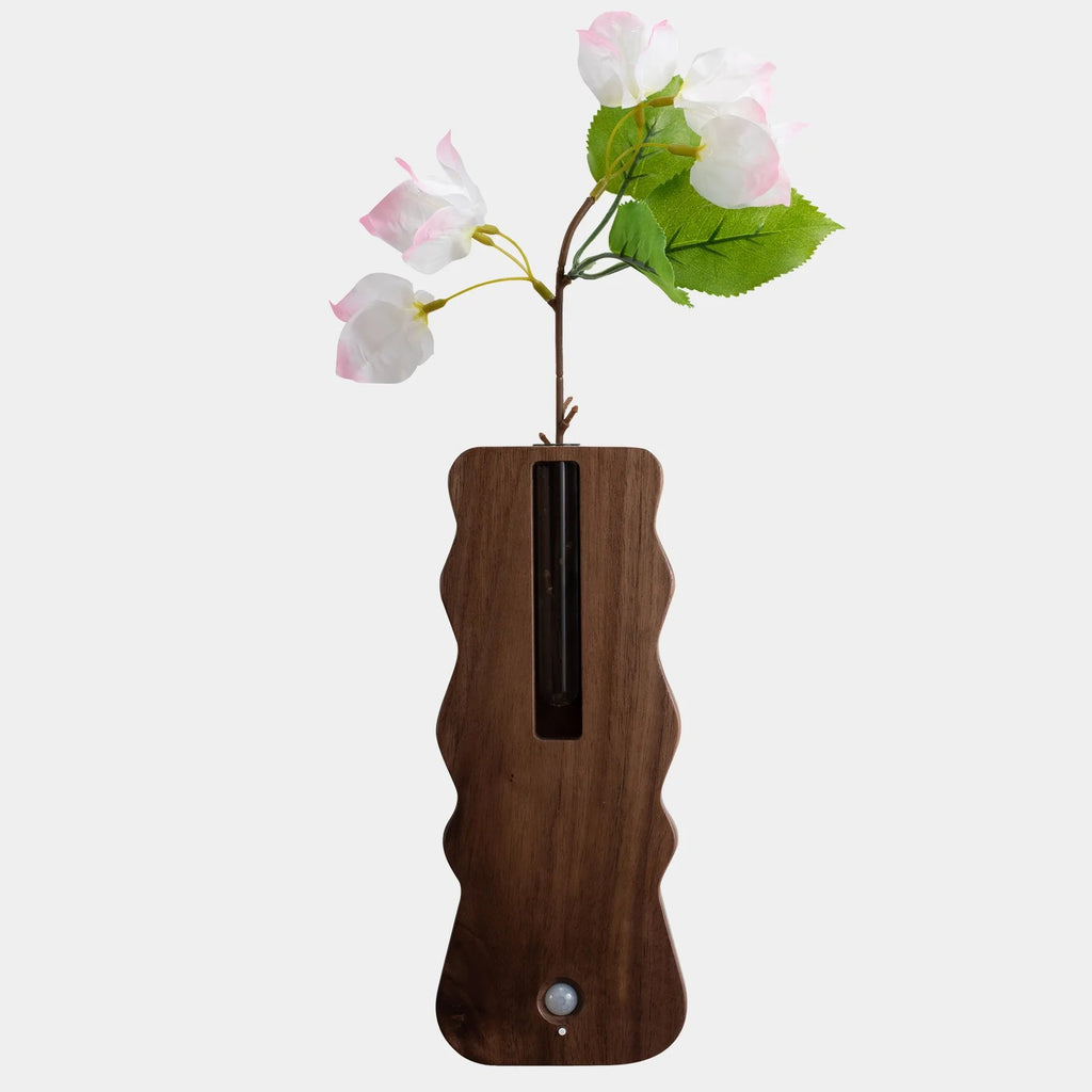 Flora Wall Lamp — Haitang
