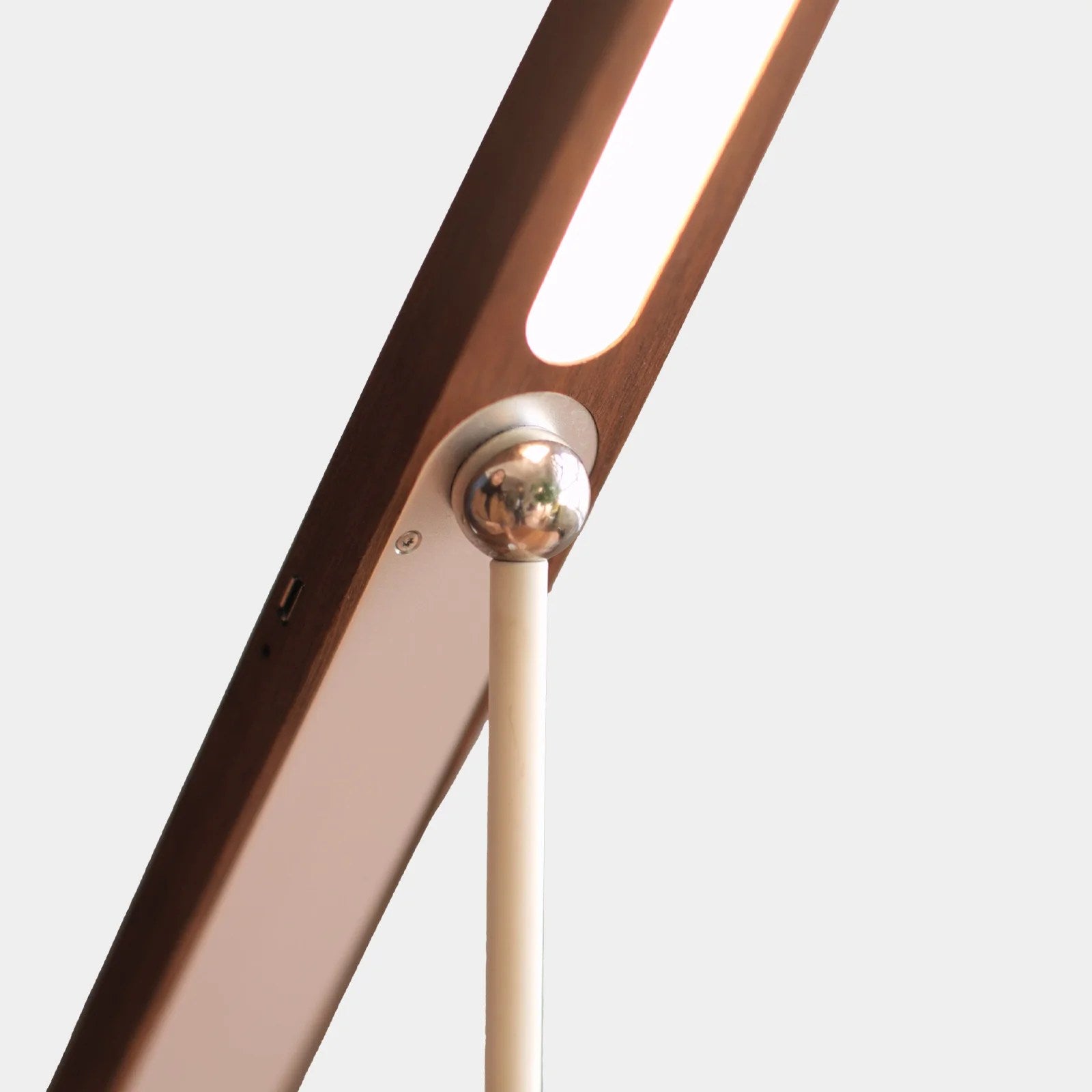 FreeNest Lamp