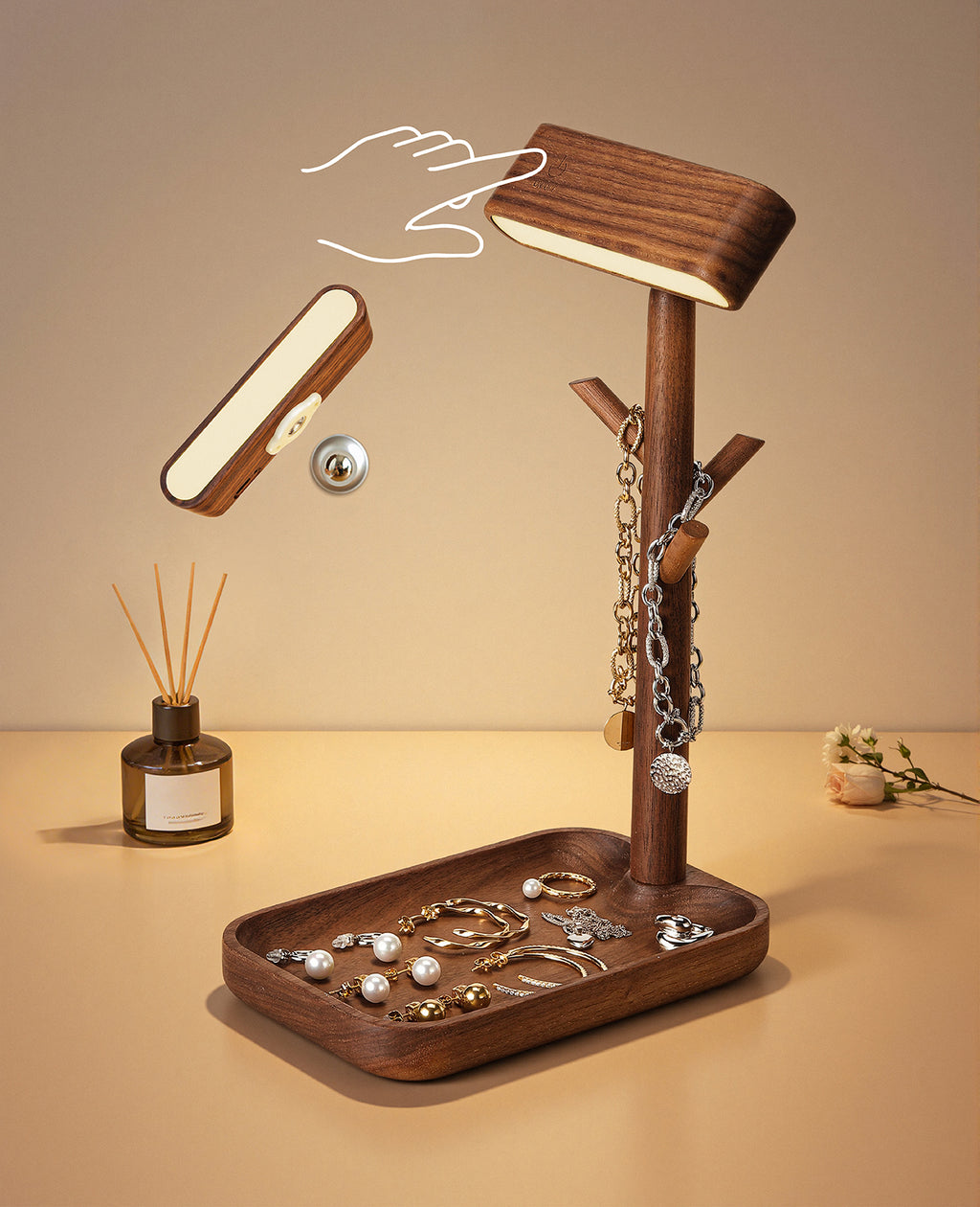 Tree Dock Lamp｜Black Walnut