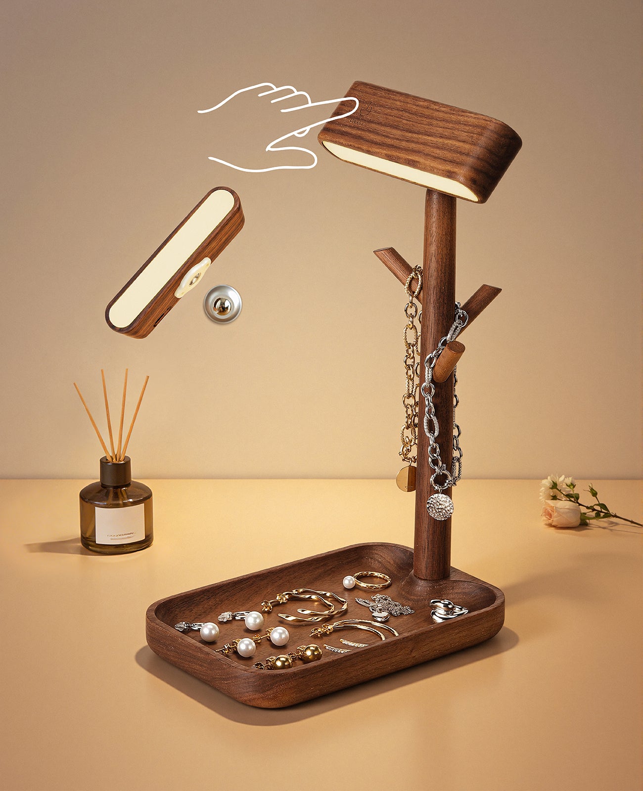 Tree Dock Lamp｜Black Walnut